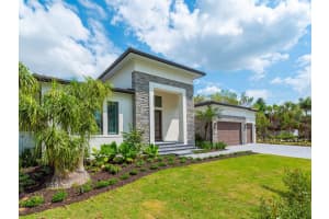 401 Pheasant Dr, Sarasota, FL 34236, Sold 03/16/22