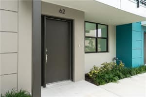 62 N School Ave, Sarasota, FL 34237, Sold 02/11/22