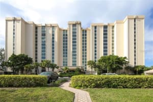 2425 Gulf of Mexico Dr, Longboat Key, FL 34228, Sold 02/19/21