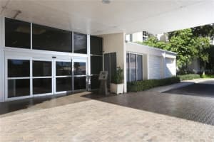 2425 Gulf of Mexico Dr, Longboat Key, FL 34228, Sold 02/19/21