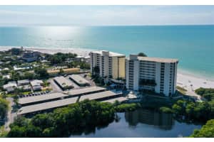 20 Whispering Sands Dr, Siesta Key, FL 34242, Sold 04/01/21