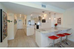 20 Whispering Sands Dr, Siesta Key, FL 34242, Sold 04/01/21