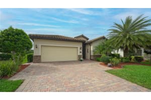 6888 Willowshire Way, BRADENTON
