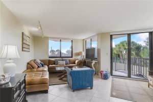 6264 Midnight Pass Rd, Siesta Key, FL 34242, Sold 05/13/22