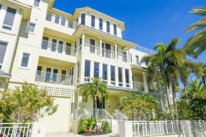 67 Avenida Messina, Siesta Key, FL 34242, Sold 04/23/21