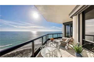 1241 Gulf of Mexico Dr, Longboat Key, FL 34228, Sold 04/30/21