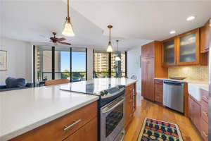 1211 Gulf of Mexico Dr, Longboat Key, FL 34228, Sold 04/02/21