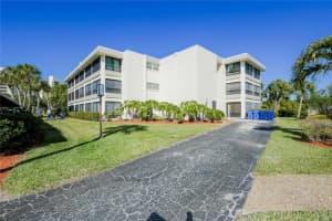 101 Whispering Sands Dr, Siesta Key, FL 34242, Sold 04/29/21