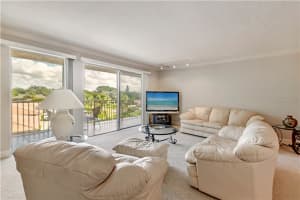 2301 Gulf of Mexico Dr, Longboat Key, FL 34228, Sold 04/22/21