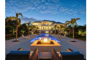 1900 Casey Key Rd, Nokomis, FL 34275, Sold 04/28/21