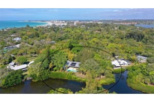 7429 Sanderling Rd, Sarasota, FL 34242, Sold 05/07/21