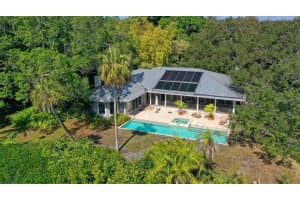 7429 Sanderling Rd, Sarasota, FL 34242, Sold 05/07/21