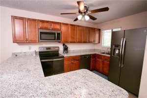 6033 34th St W, Bradenton, FL 34210, Sold 04/30/21