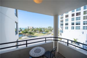 1255 Gulfstream Ave, Sarasota, FL 34236, Sold 10/19/21
