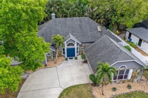 8313 Cypress Lake Dr, Sarasota, FL 34243, Sold 06/01/21