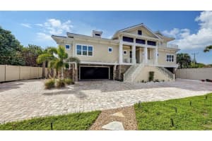 13 N Casey Key Rd, Osprey, FL 34229, Sold 04/29/21
