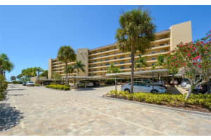 5790 Midnight Pass Rd, Sarasota, FL 34242, Sold 05/13/21