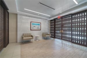 1095 Gulf of Mexico Dr, Longboat Key, FL 34228, Sold 04/27/21