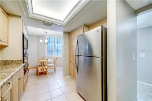 5880 Midnight Pass Rd, Sarasota, FL 34242, Sold 05/18/21