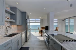 2425 Gulf of Mexico Dr, Longboat Key, FL 34228, Sold 07/02/21