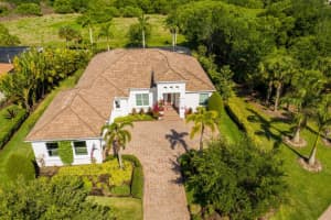 3501 Founders Club Dr, Sarasota, FL 34240, Sold 02/22/22