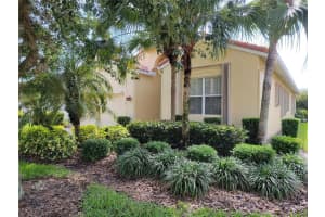 6314 43rd Ct E, Sarasota, FL 34243, Sold 10/15/21