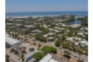 19 Whispering Sands Dr, Sarasota, FL 34242, Sold 06/18/21