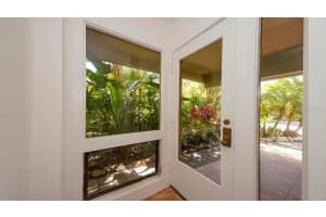 670 Lands End Dr, Longboat Key, FL 34228, Sold 11/01/21
