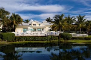 3420 77th St W, Bradenton, FL 34209, Sold 12/24/21