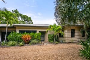 7233 Pine Needle Rd, Sarasota, FL 34242, Sold 07/29/21