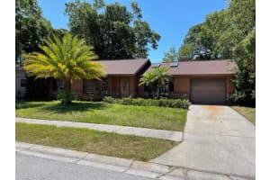 2942 Woodpine Cir, Sarasota, FL 34231, Sold 12/10/21