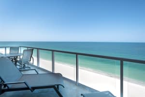 2425 Gulf of Mexico Dr, Longboat Key, FL 34228, Sold 06/18/21