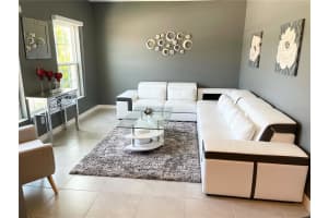 5746 Whisper Pine Dr, Leesburg, FL 34748, Sold 03/15/22