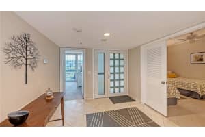 1095 Gulf of Mexico Dr, Longboat Key, FL 34228, Sold 10/05/21
