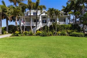 7004 Hawks Harbor Cir, Bradenton, FL 34207, Sold 10/14/21