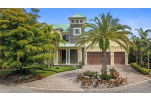 506 Venice Ln, Siesta Key, FL 34242, Sold 04/05/22