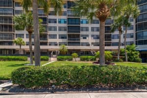 5855 Midnight Pass Rd, Siesta Key, FL 34242, Sold 10/21/21