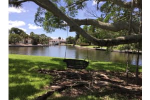 5432 Azure Way, Siesta Key, FL 34242, Sold 10/12/21