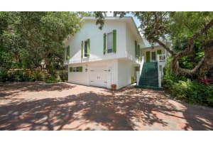 5045 Midnight Pass Rd, Siesta Key, FL 34242, Sold 11/30/21