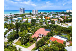 270 Island Cir, Siesta Key, FL 34242, Sold 10/12/21