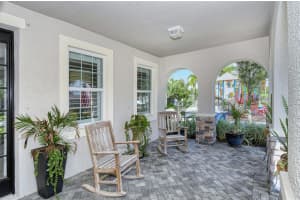5517 Cartagena Dr, Sarasota, FL 34233, Sold 08/16/21