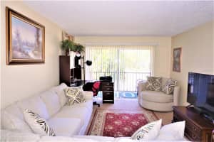 3261 S Beneva Rd, Sarasota, FL 34232, Sold 01/10/22