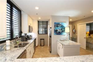 1085 Gulf of Mexico Dr, Longboat Key, FL 34228, Sold 10/19/21