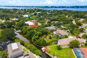 1899 Buccaneer Cir, Sarasota, FL 34231, Sold 01/07/22