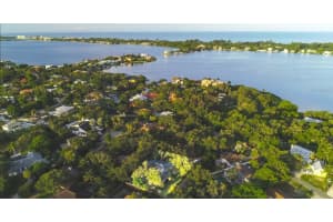 1829 Buccaneer Terrace, Sarasota, FL 34231, Sold 12/09/21