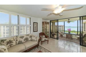 8779 Midnight Pass Rd, Sarasota, FL 34242, Sold 12/02/21