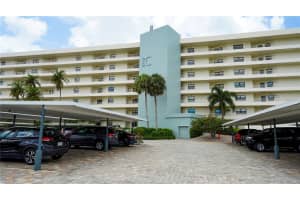 5770 Midnight Pass Rd, Siesta Key, FL 34242, Sold 11/08/21