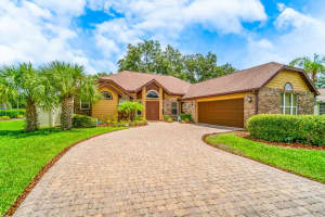 6293 Bonaventure Ct, Sarasota, FL 34243, Sold 11/15/21
