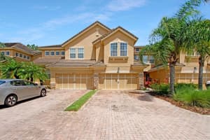 8232 Villa Grande Ct, Sarasota, FL 34243, Sold 11/22/21