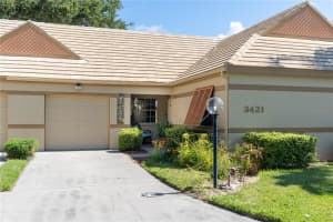 3421 57th Ave Dr W, Bradenton, FL 34210, Sold 11/05/21